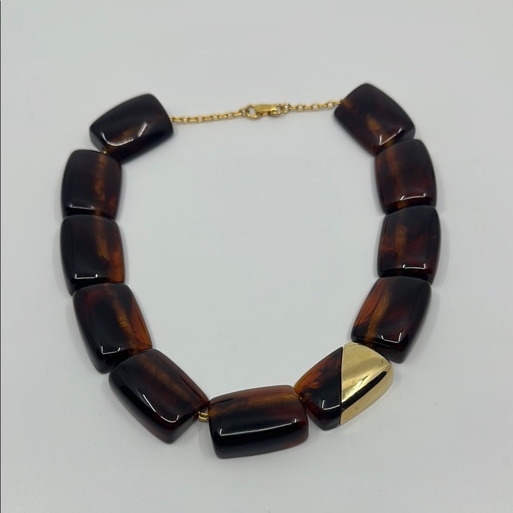 Elegant Chucky Brown & Goldtone Necklace